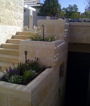 Goloventzitz-landscaping-3
