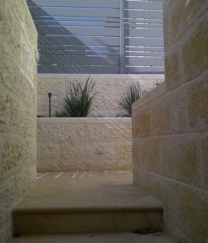 Goloventzitz-landscaping-9